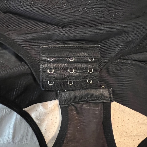 Faja - Picture 4 of 7